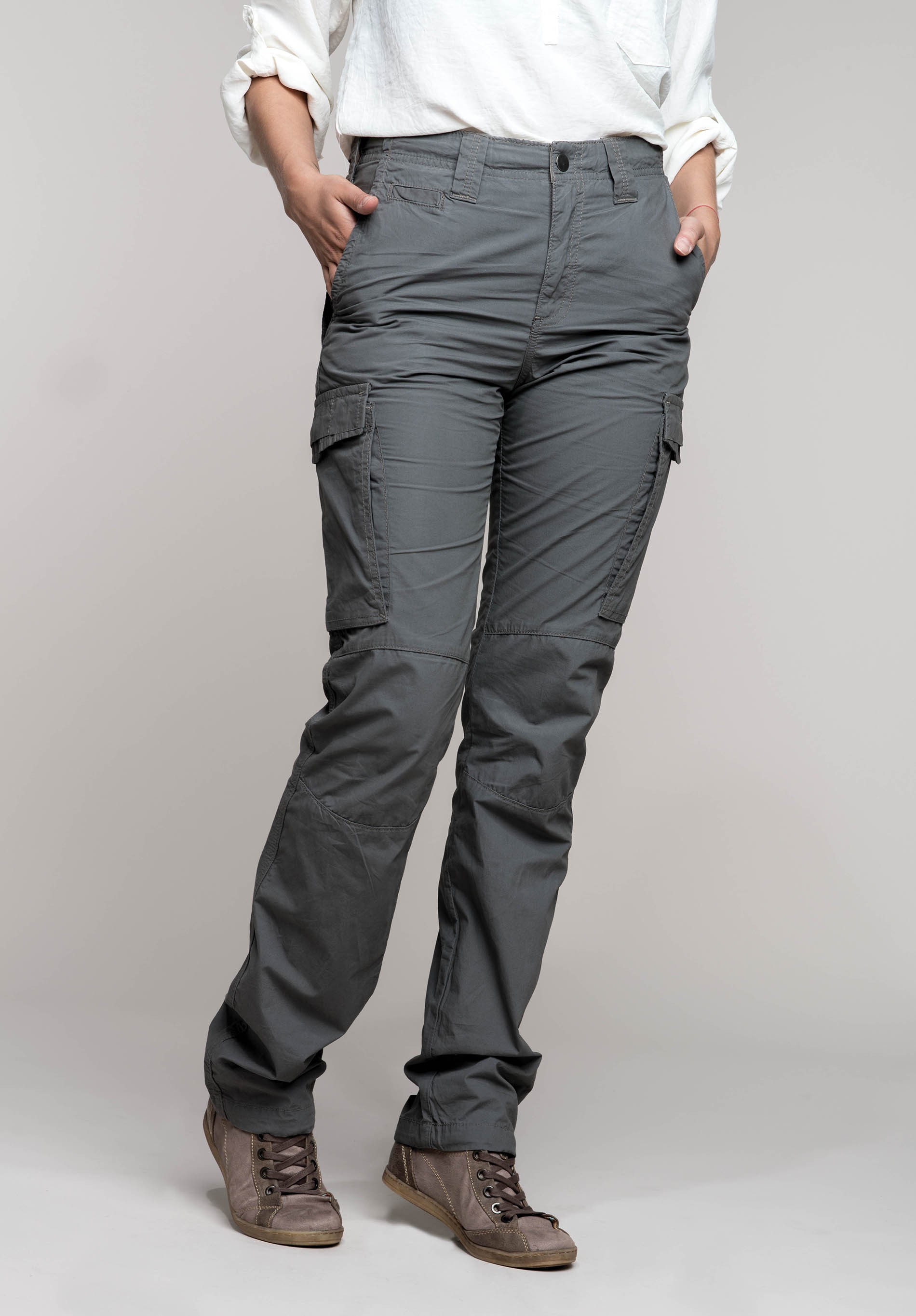 Ladies' Multi Pocket Trousers - WOMAN - Catalog - MA Corporate Wear